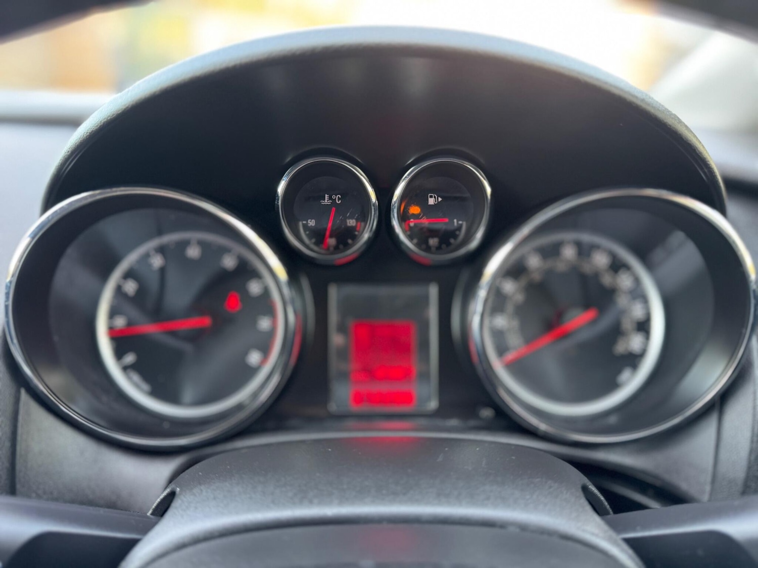 Used Vauxhall Astra 2013 for sale - 77330949: Photo 22