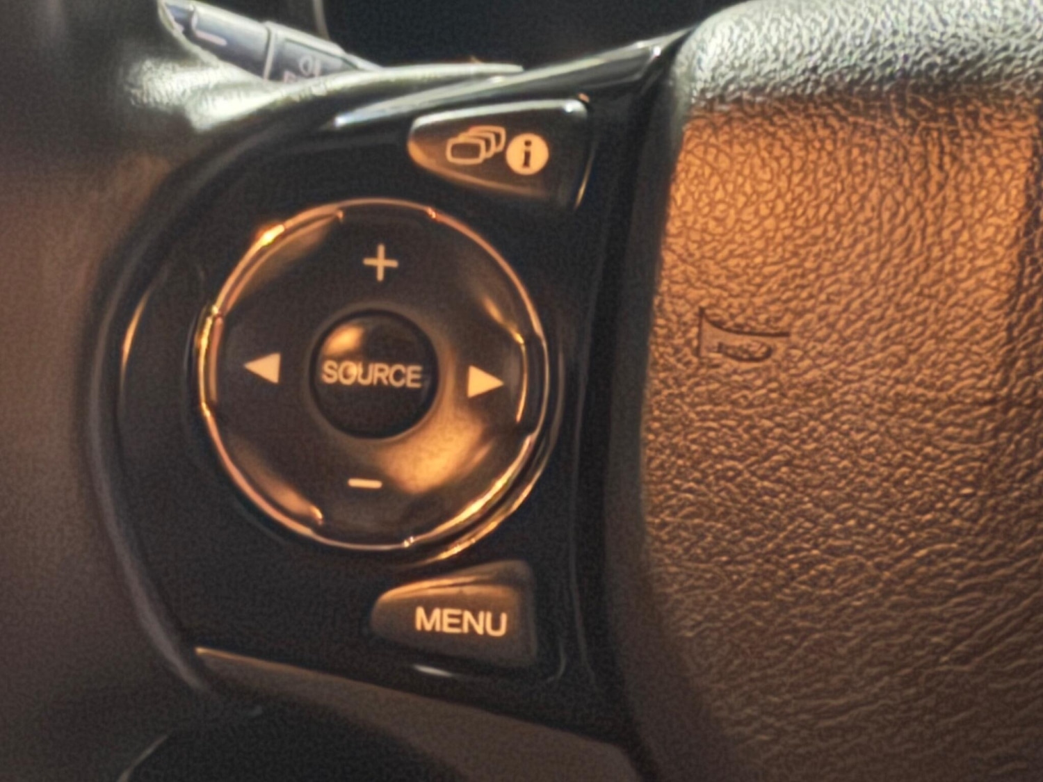 Used Honda Civic 2015 for sale - 77697829: Photo 8