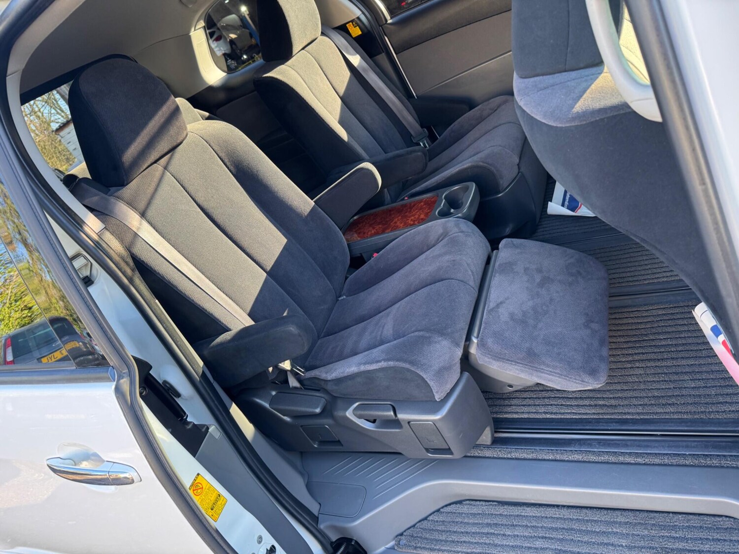 Used Toyota Estima for sale - 77697830: Photo 15