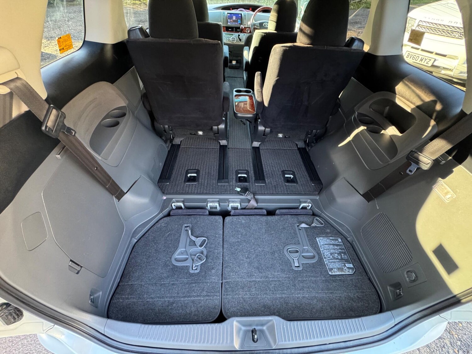 Used Toyota Estima for sale - 77697830: Photo 19