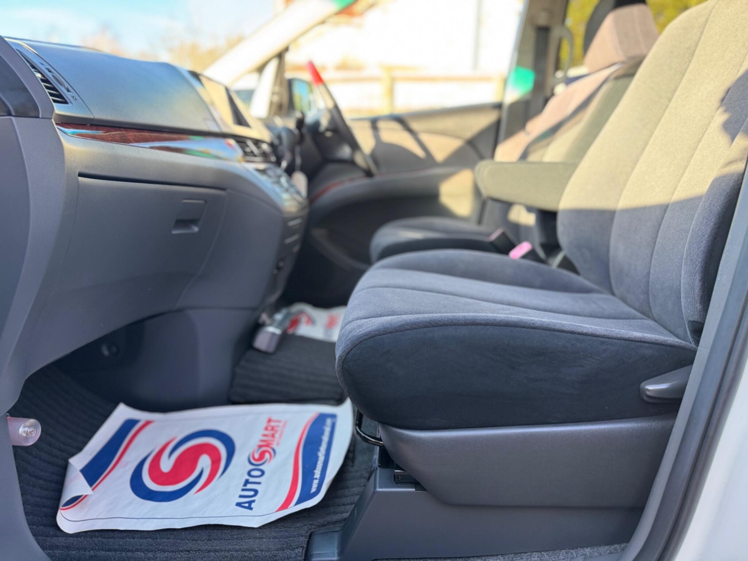 Used Toyota Estima for sale - 77697830: Photo 32