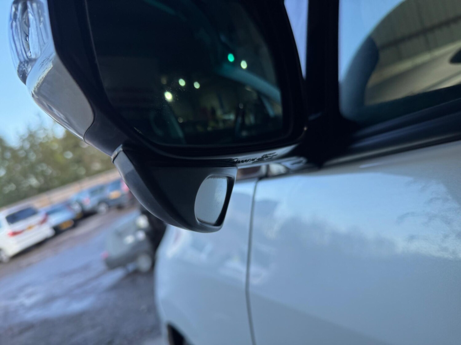 Used Toyota Estima for sale - 77697830: Photo 52