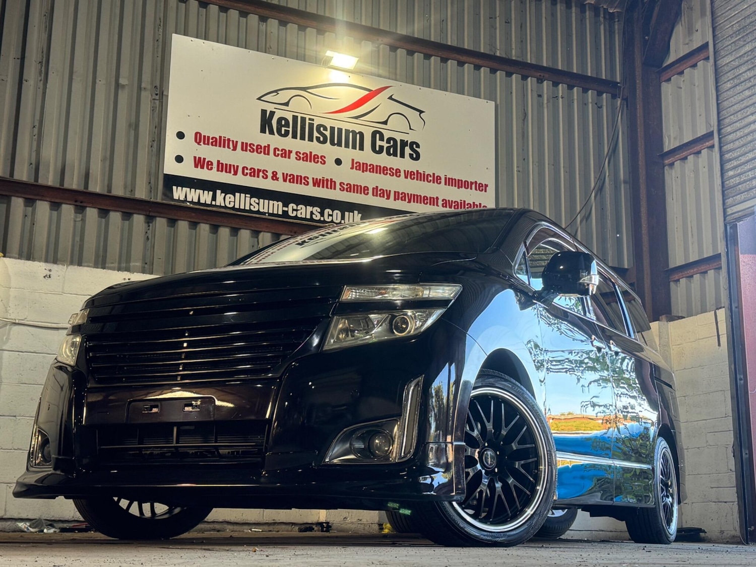 Used Nissan Elgrand 2025 for sale - 76635411: Photo 2