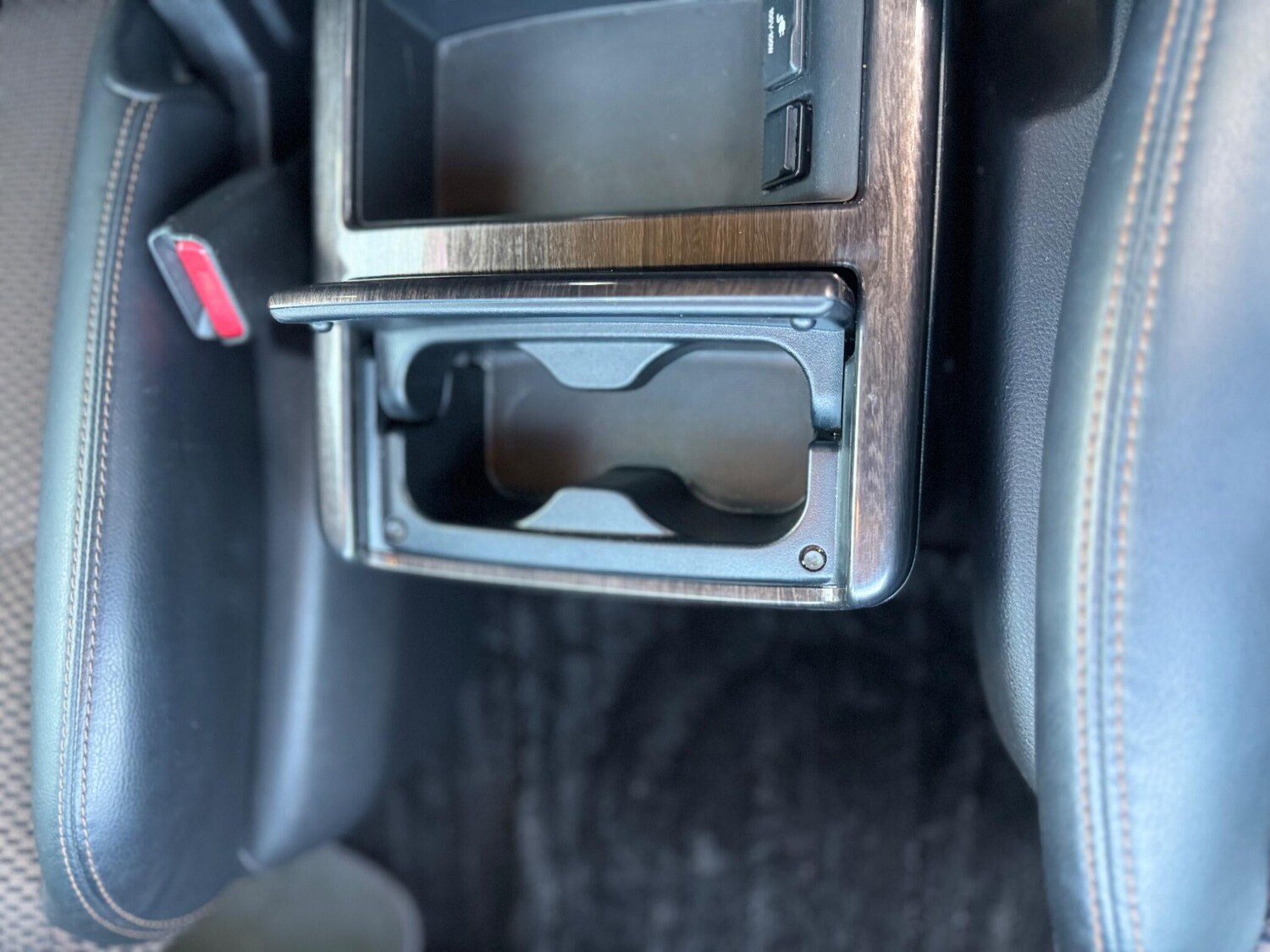 Used Nissan Elgrand 2025 for sale - 76635411: Photo 25