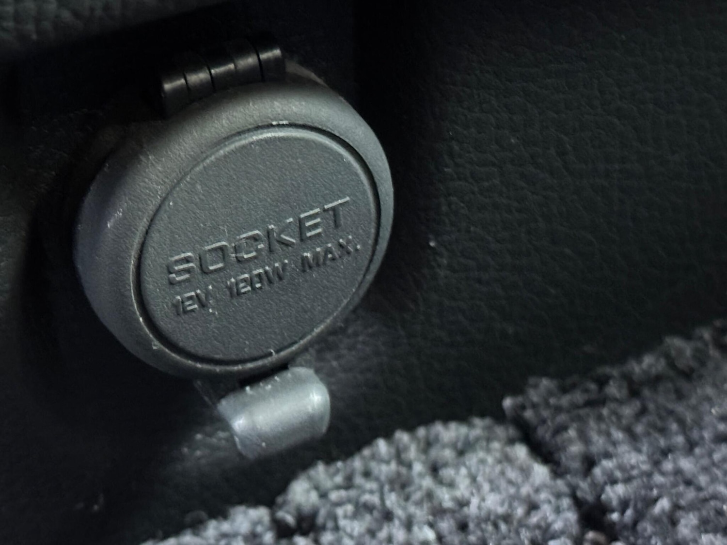 Used Nissan Elgrand 2025 for sale - 76635411: Photo 32