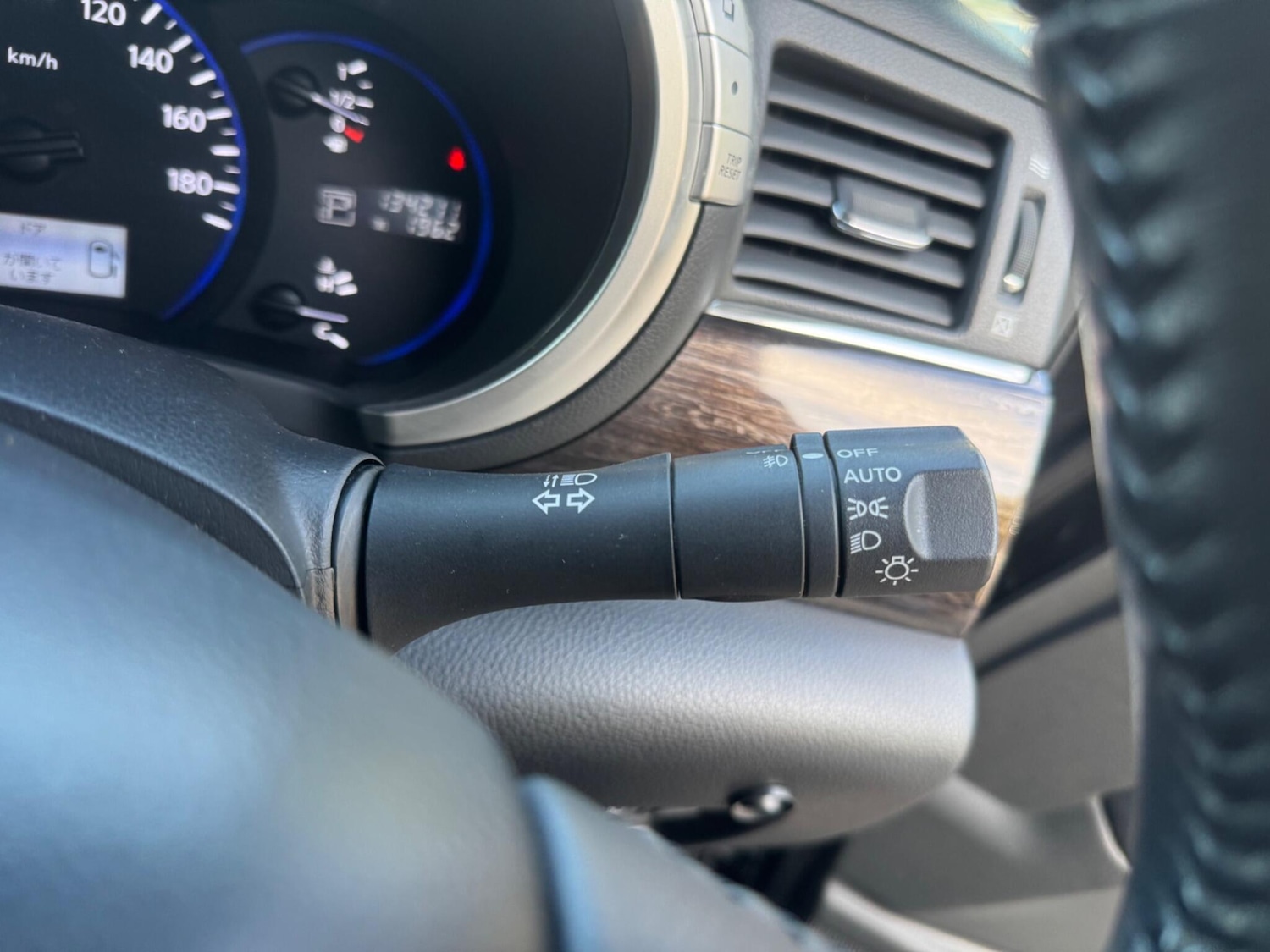 Used Nissan Elgrand 2025 for sale - 76635411: Photo 39