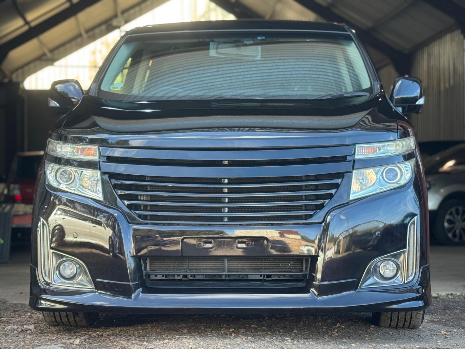 Used Nissan Elgrand 2025 for sale - 76635411: Photo 4
