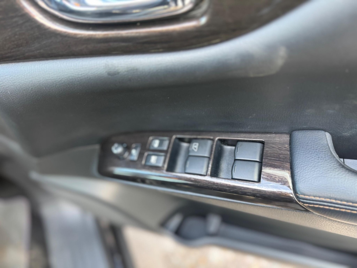 Used Nissan Elgrand 2025 for sale - 76635411: Photo 40