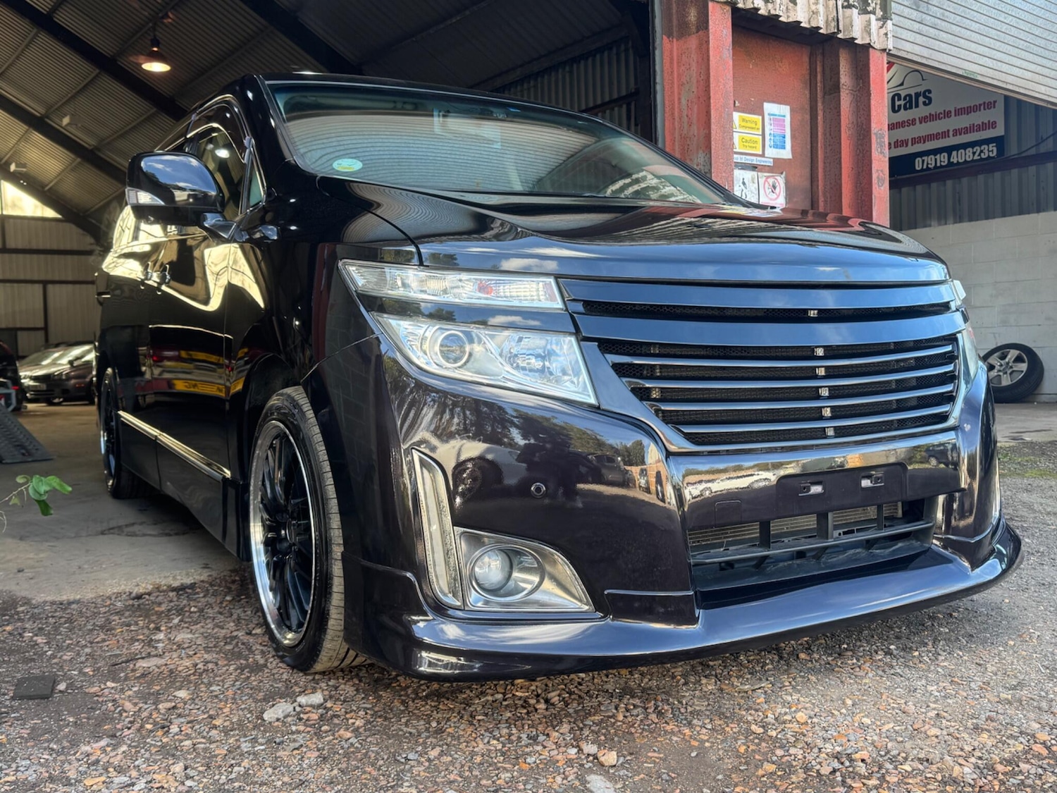Used Nissan Elgrand 2025 for sale - 76635411: Photo 5