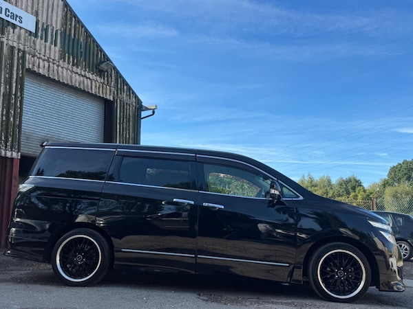 Used Nissan Elgrand for sale - 76251054: Photo 20