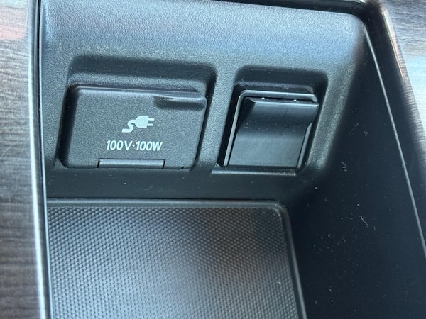 Used Nissan Elgrand for sale - 76251054: Photo 59
