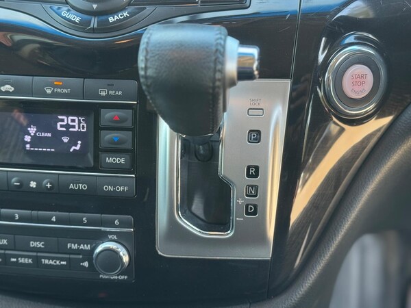 Used Nissan Elgrand for sale - 76251054: Photo 70