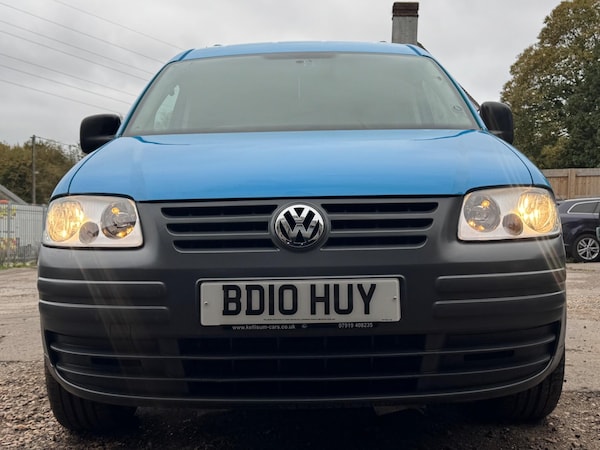 Used Volkswagen Caddy Maxi 2010 for sale - 76259667: Photo 16