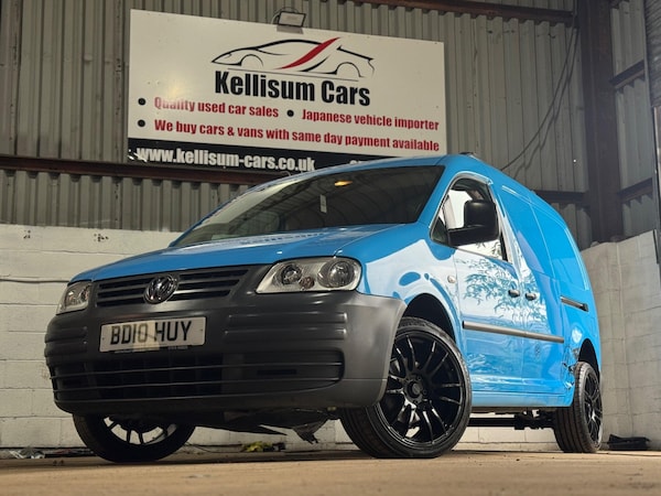 Used Volkswagen Caddy Maxi 2010 for sale - 76259667: Photo 1