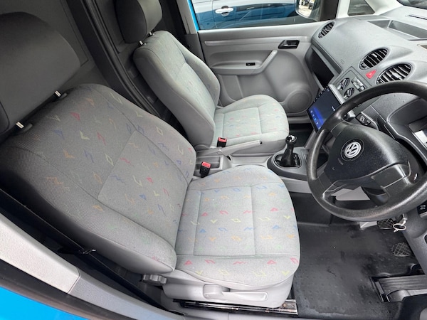 Used Volkswagen Caddy Maxi 2010 for sale - 76259667: Photo 33