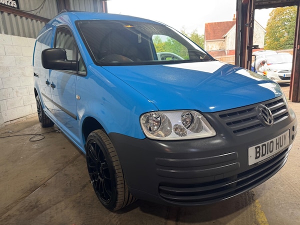 Used Volkswagen Caddy Maxi 2010 for sale - 76259667: Photo 5