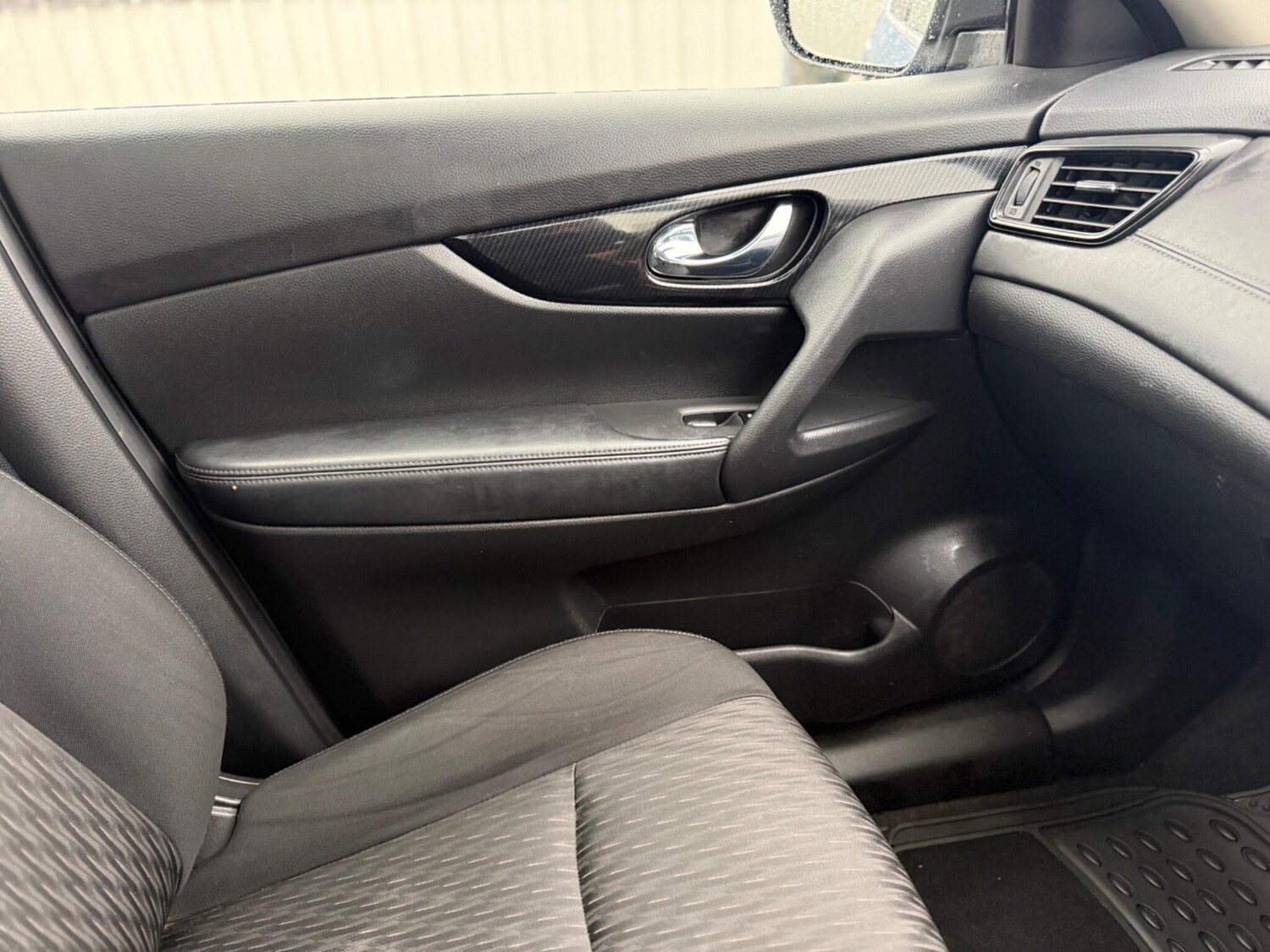 Used Nissan X-Trail 2019 for sale - 77812902: Photo 25