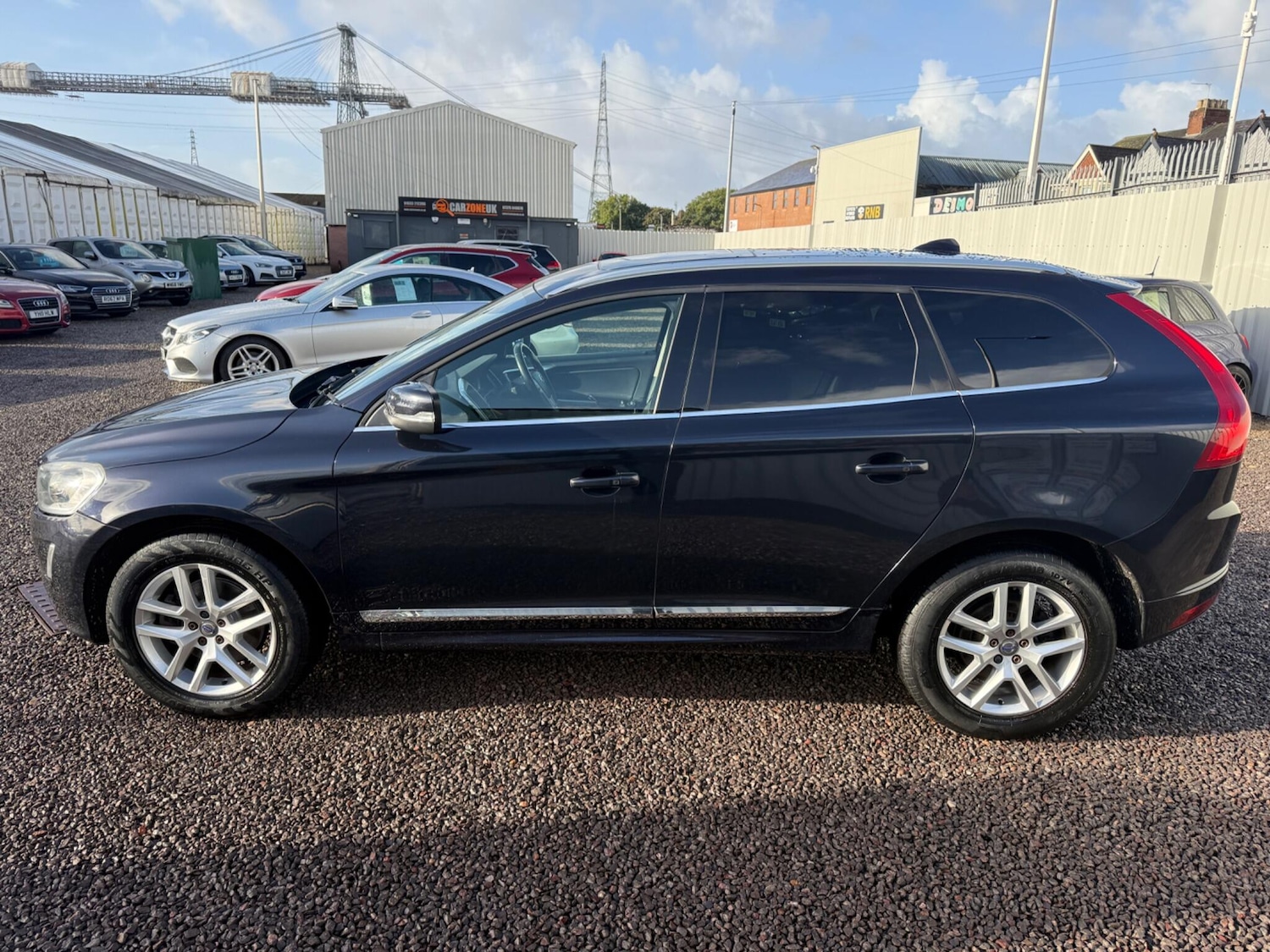 Used Volvo XC60 2017 for sale - 76688835: Photo 6