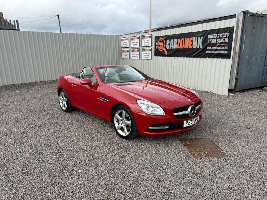 Used Mercedes-Benz SLK 2011 for sale - 77112913: Photo 2