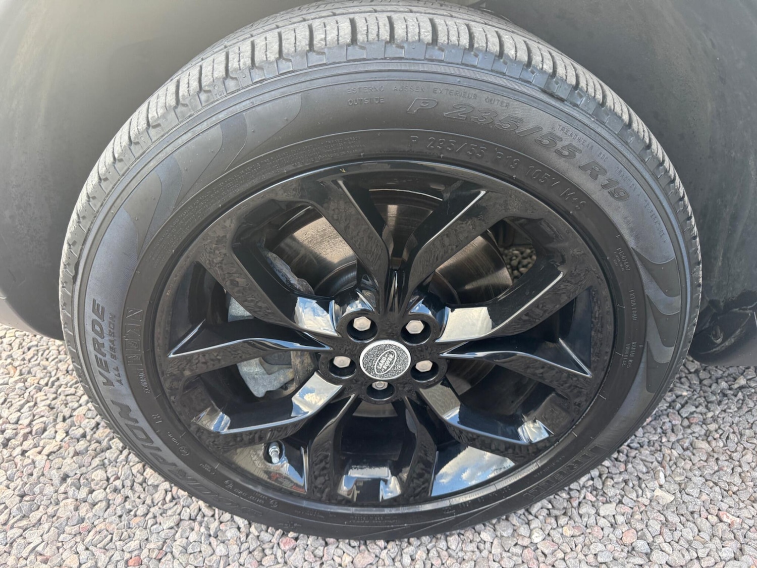 Used Land Rover Discovery Sport 2018 for sale - 76689480: Photo 21