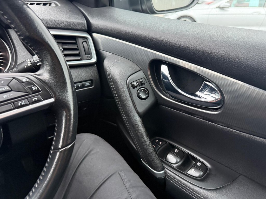 Used Nissan Qashqai 2018 for sale - 77153082: Photo 11