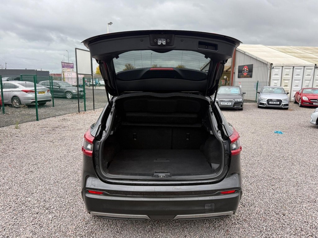 Used Nissan Qashqai 2018 for sale - 77153082: Photo 23