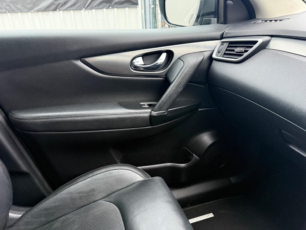 Used Nissan Qashqai 2018 for sale - 77153082: Photo 25