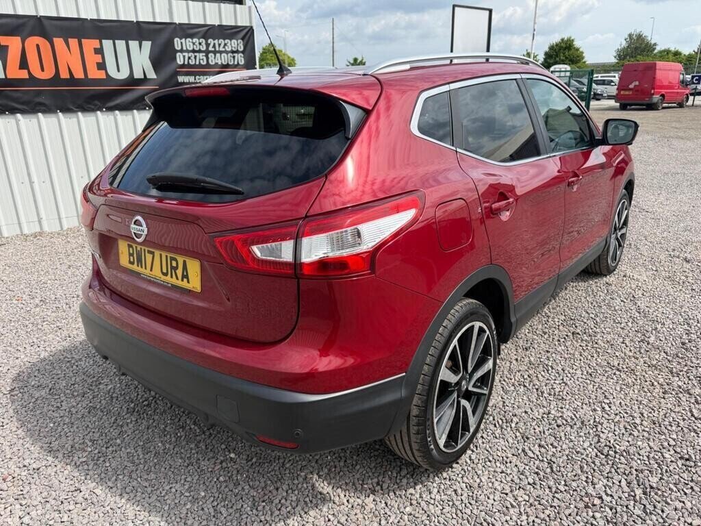 Used Nissan Qashqai 2017 for sale - 77112897: Photo 9