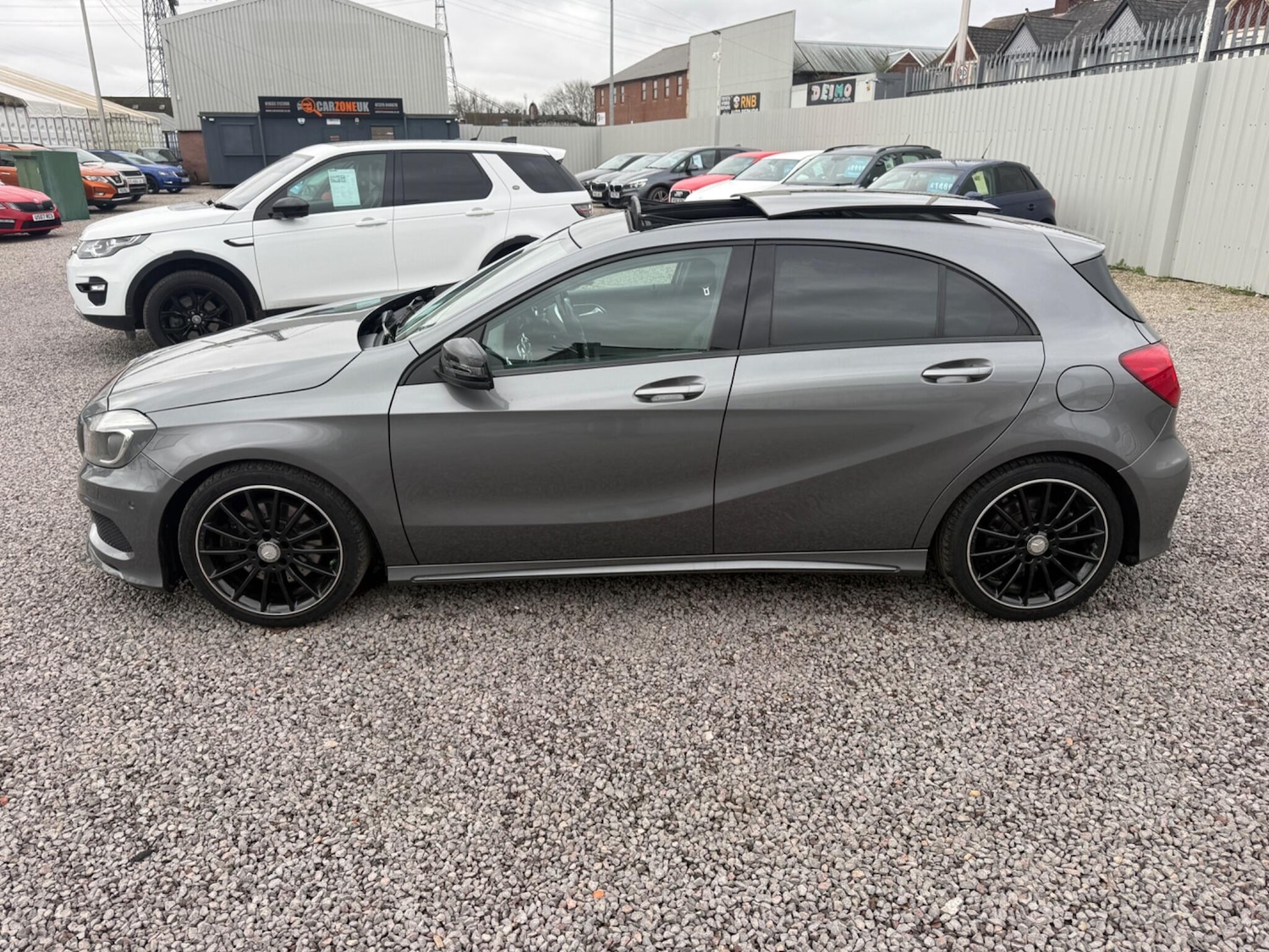 Used Mercedes-Benz A-Class 2015 for sale - 77812894: Photo 6