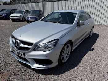Used Mercedes-Benz E Class 2014 for sale - 77112911: Photo