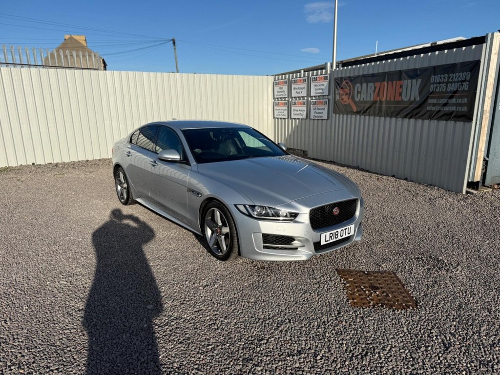 Used Jaguar XE 2018 for sale - 77733898: Photo 2