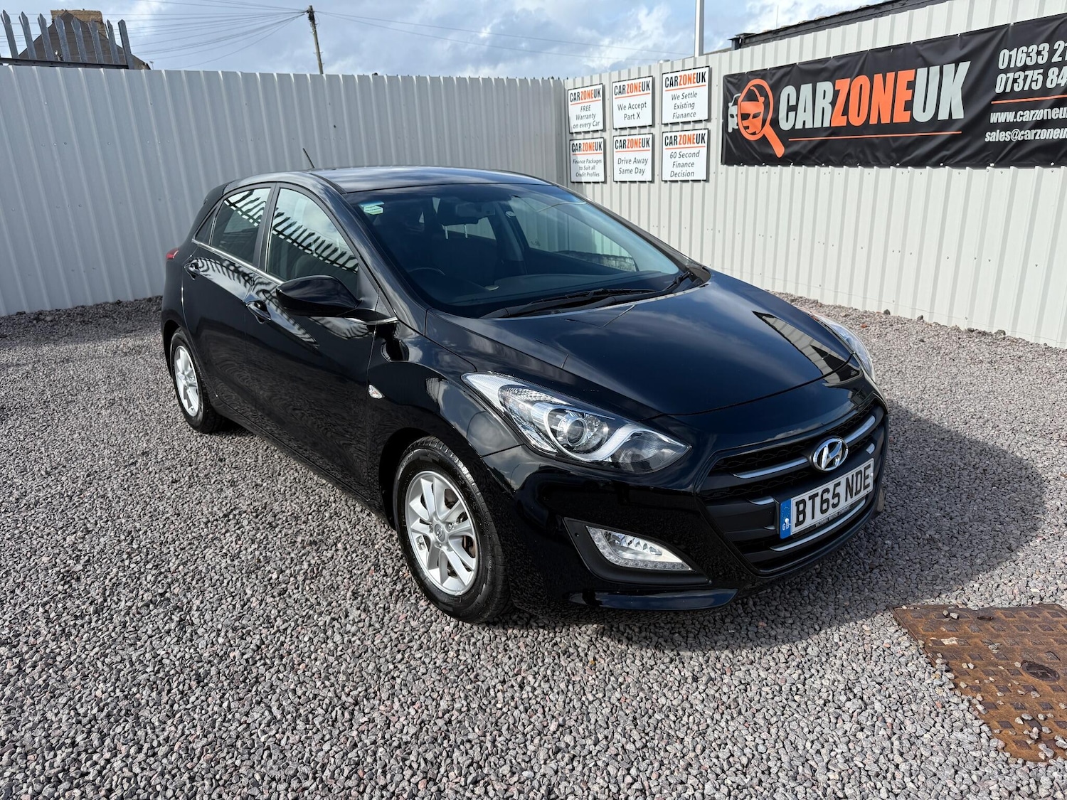 Used Hyundai i30 2015 for sale - 76688673: Photo 1