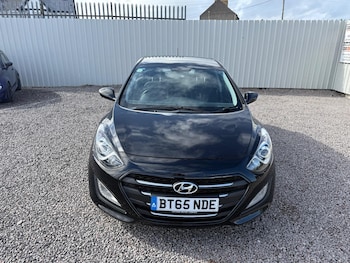 Used Hyundai i30 2015 for sale - 76688673: Photo