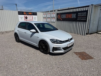 Used Volkswagen Golf 2017 for sale - 78832558: Photo