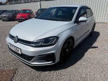 Used Volkswagen Golf 2017 for sale - 78832558: Photo