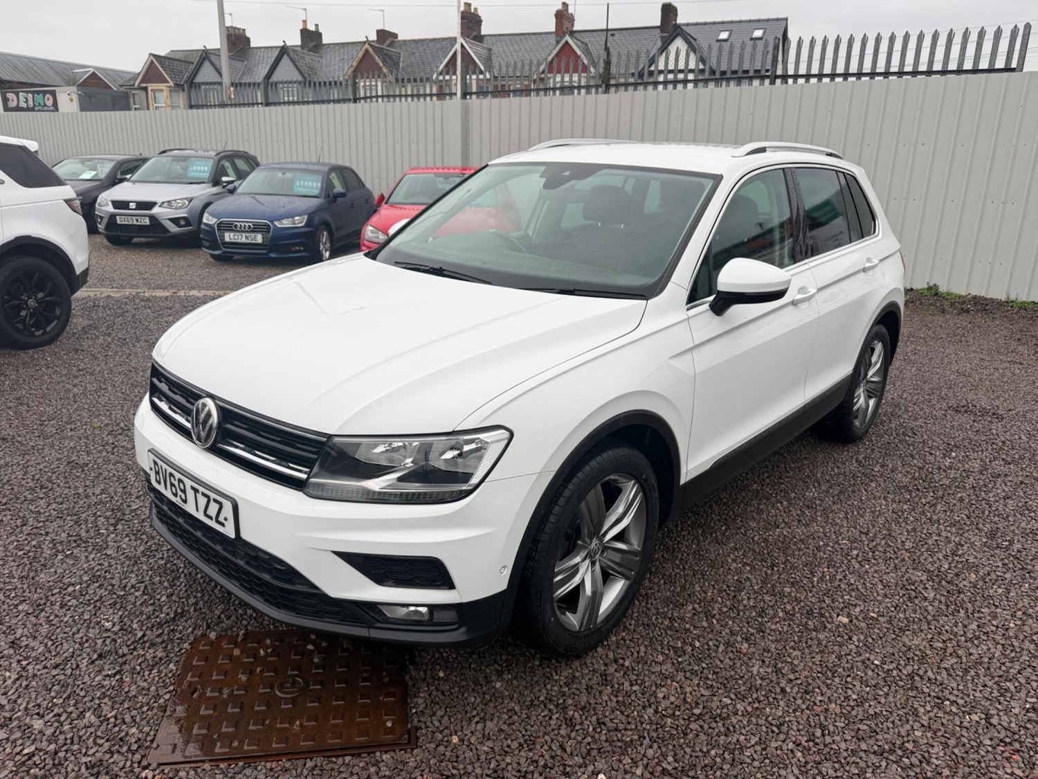 Used Volkswagen Tiguan 2019 for sale - 77812880: Photo 4