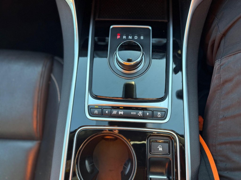 Used Jaguar XE 2018 for sale - 77301902: Photo 21