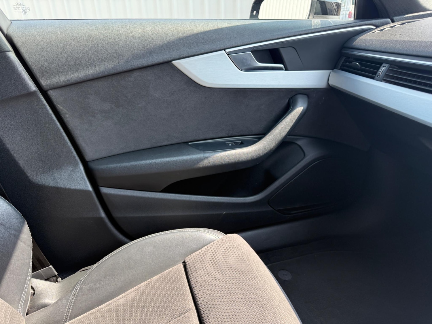Used Audi A4 for sale - 76690055: Photo 16
