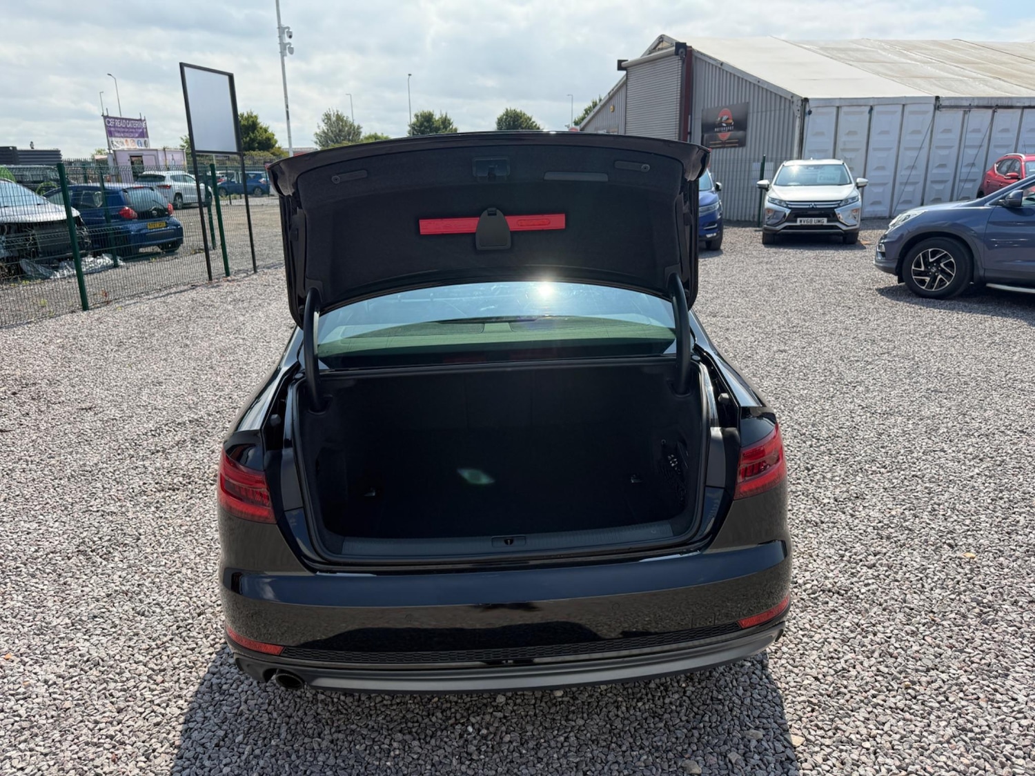 Used Audi A4 for sale - 76690055: Photo 24