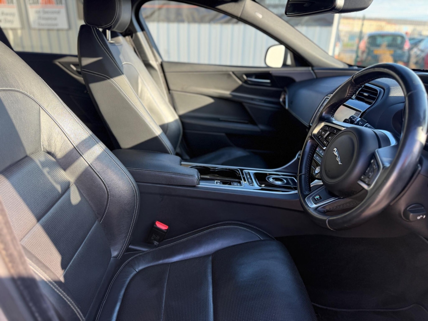 Used Jaguar XE 2018 for sale - 76995594: Photo 12