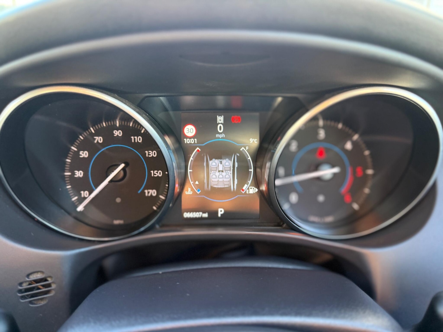 Used Jaguar XE 2018 for sale - 76995594: Photo 19