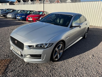 Used Jaguar XE 2018 for sale - 76995594: Photo