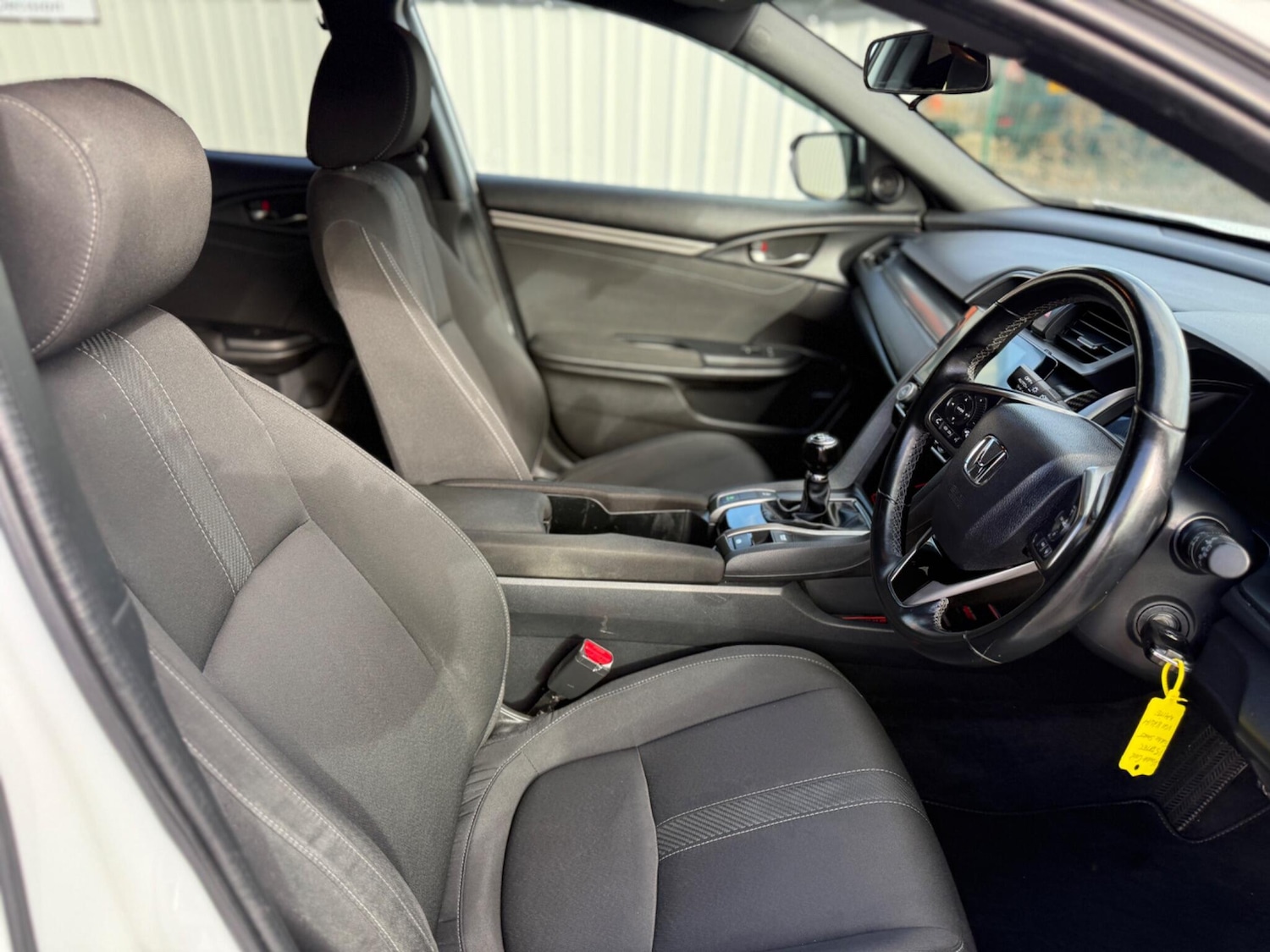 Used Honda Civic 2018 for sale - 76688975: Photo 13