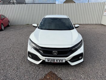 Used Honda Civic 2018 for sale - 76688975: Photo