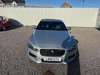 Used Jaguar XE 2018 for sale - 76689965: Photo
