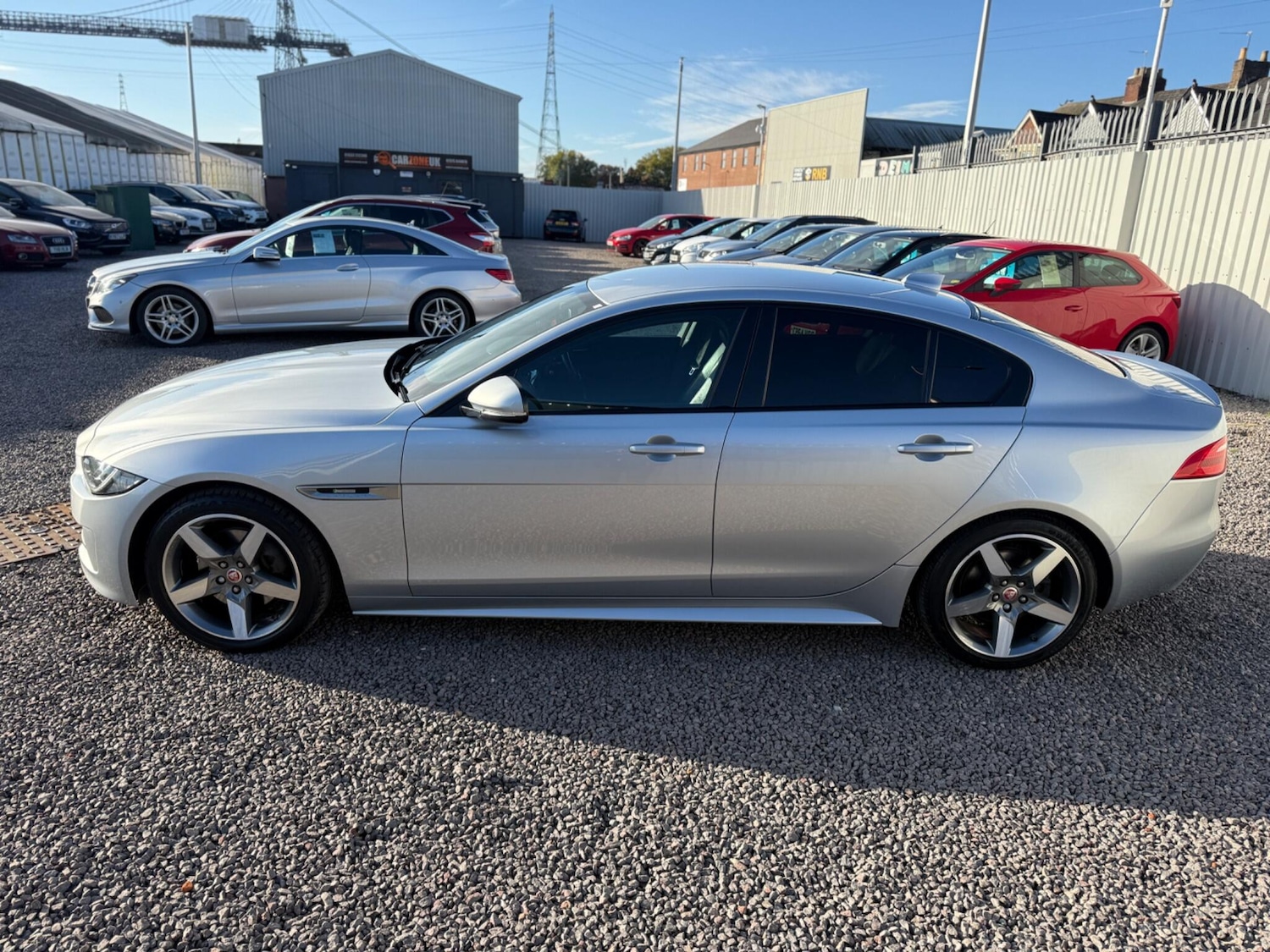 Used Jaguar XE for sale - 76689965: Photo 6