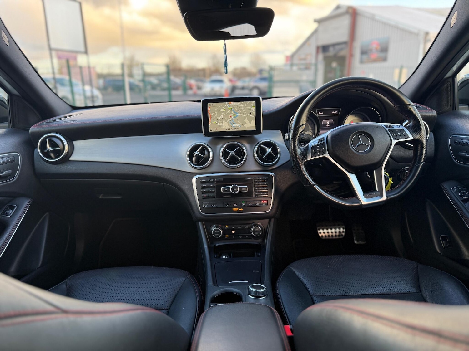 Used Mercedes-Benz GLA 2015 for sale - 76753067: Photo 10