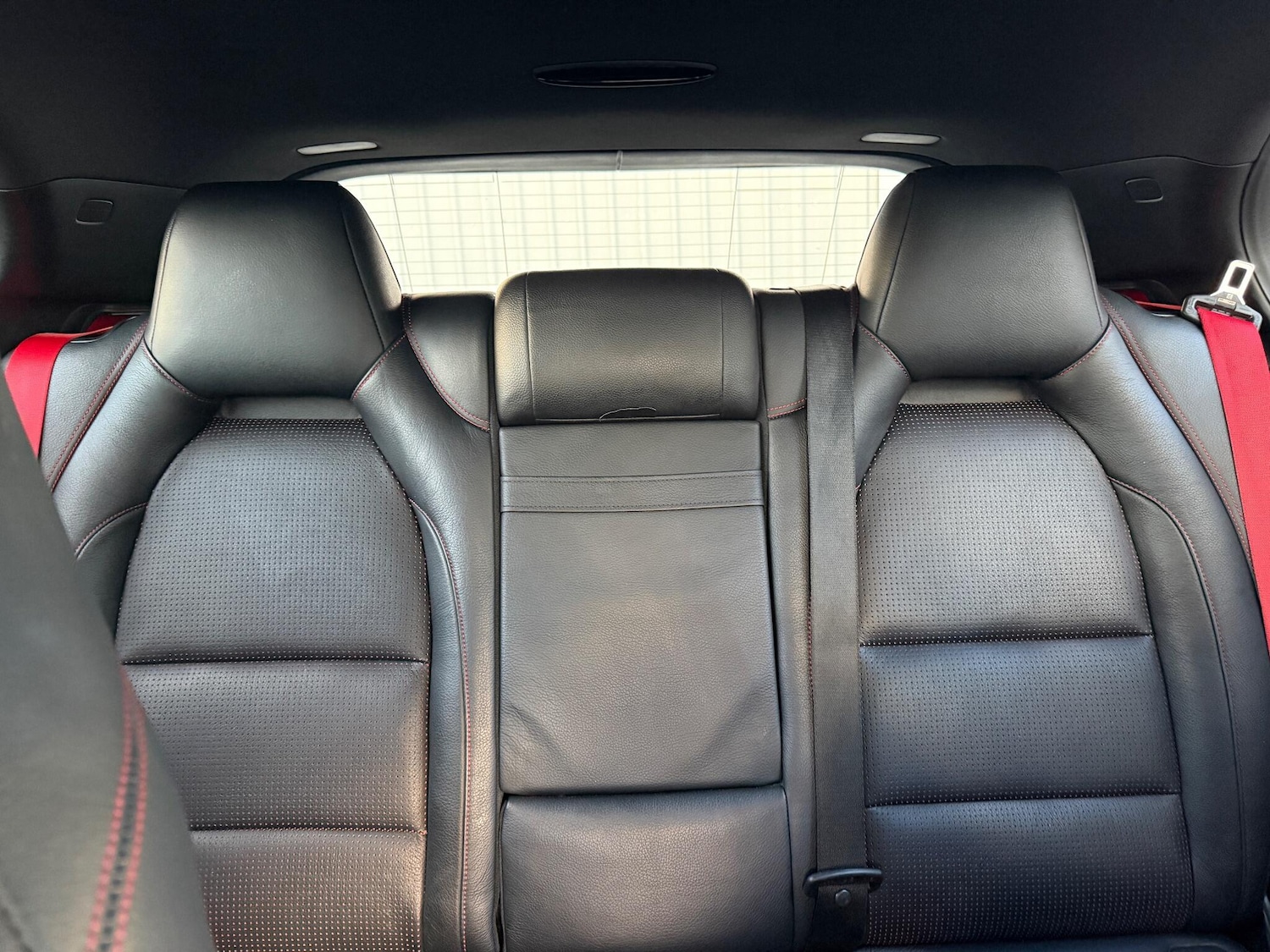 Used Mercedes-Benz GLA 2015 for sale - 76753067: Photo 12