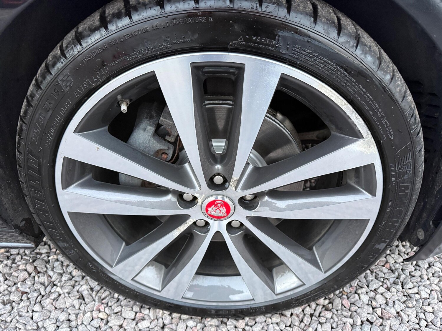 Used Jaguar XE 2017 for sale - 76866578: Photo 17