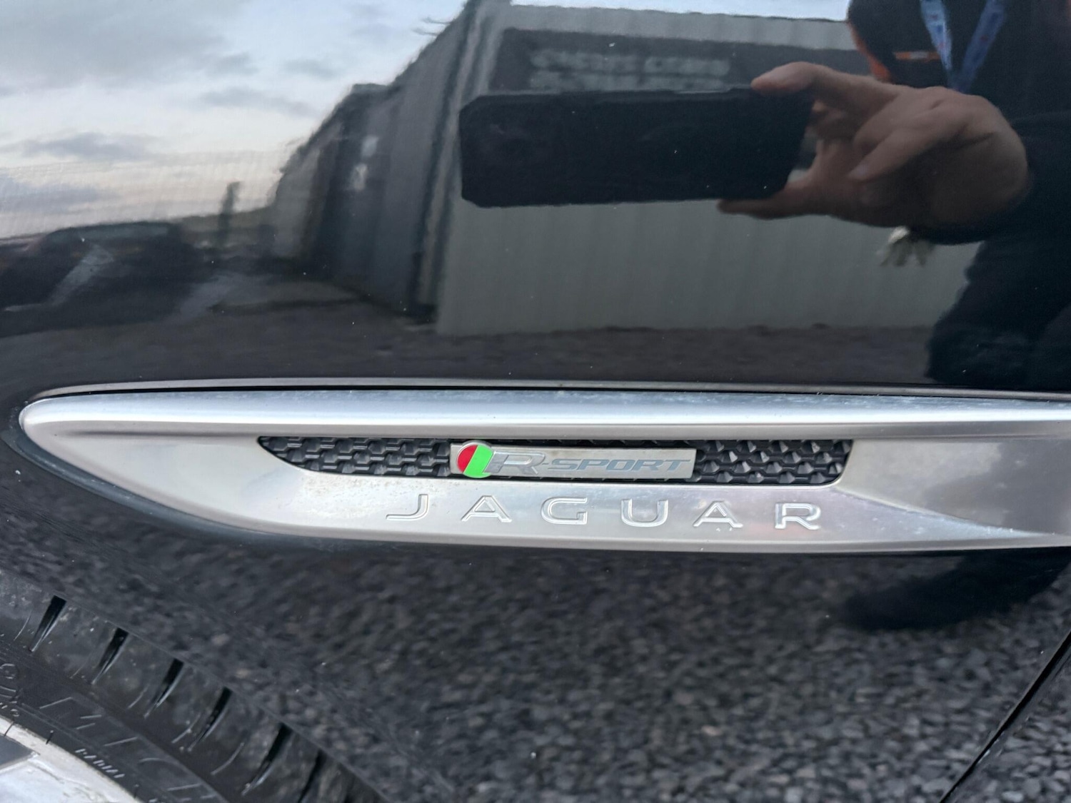 Used Jaguar XE 2017 for sale - 76866578: Photo 24